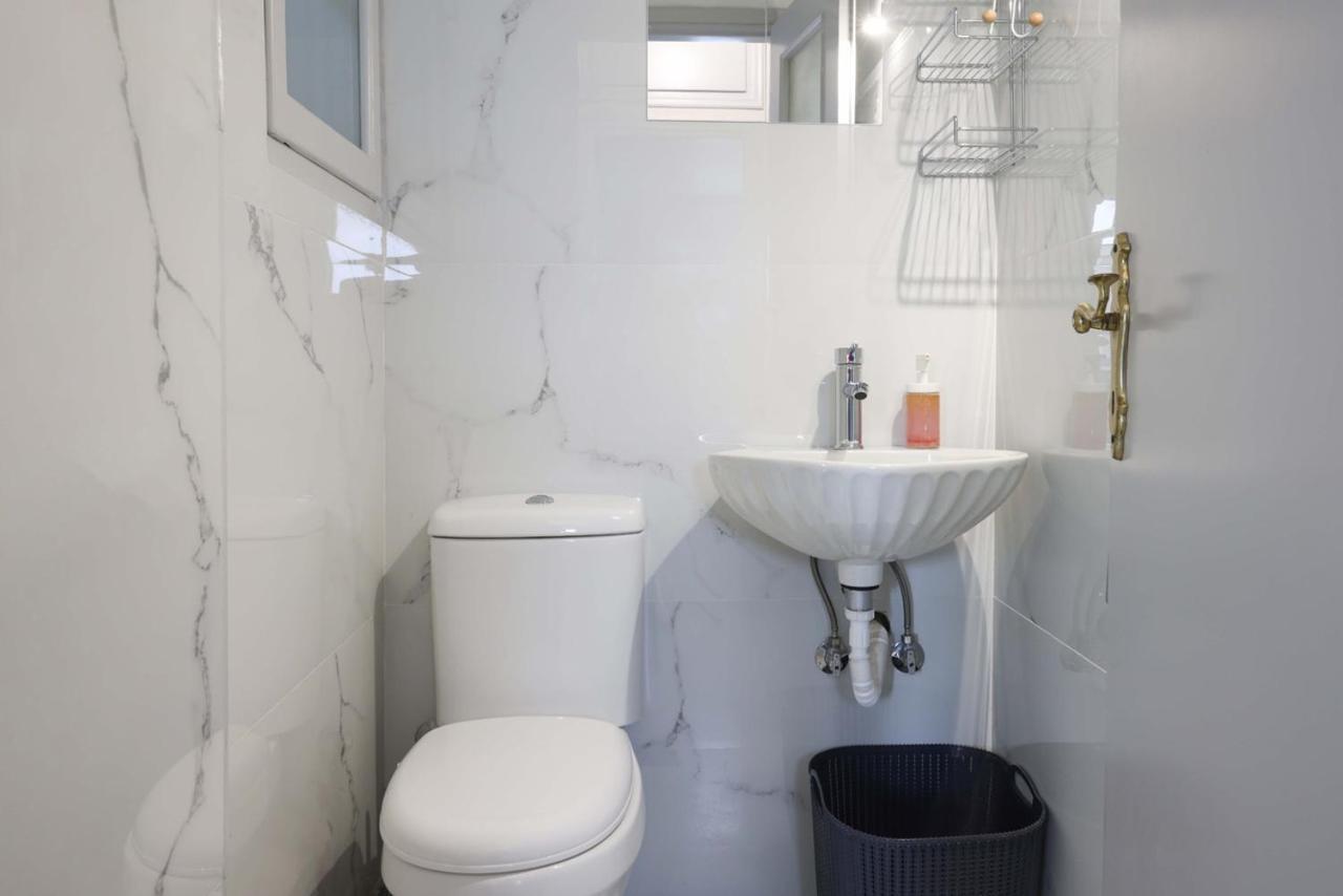 The Terrace Kiss Apartment Athens Ngoại thất bức ảnh